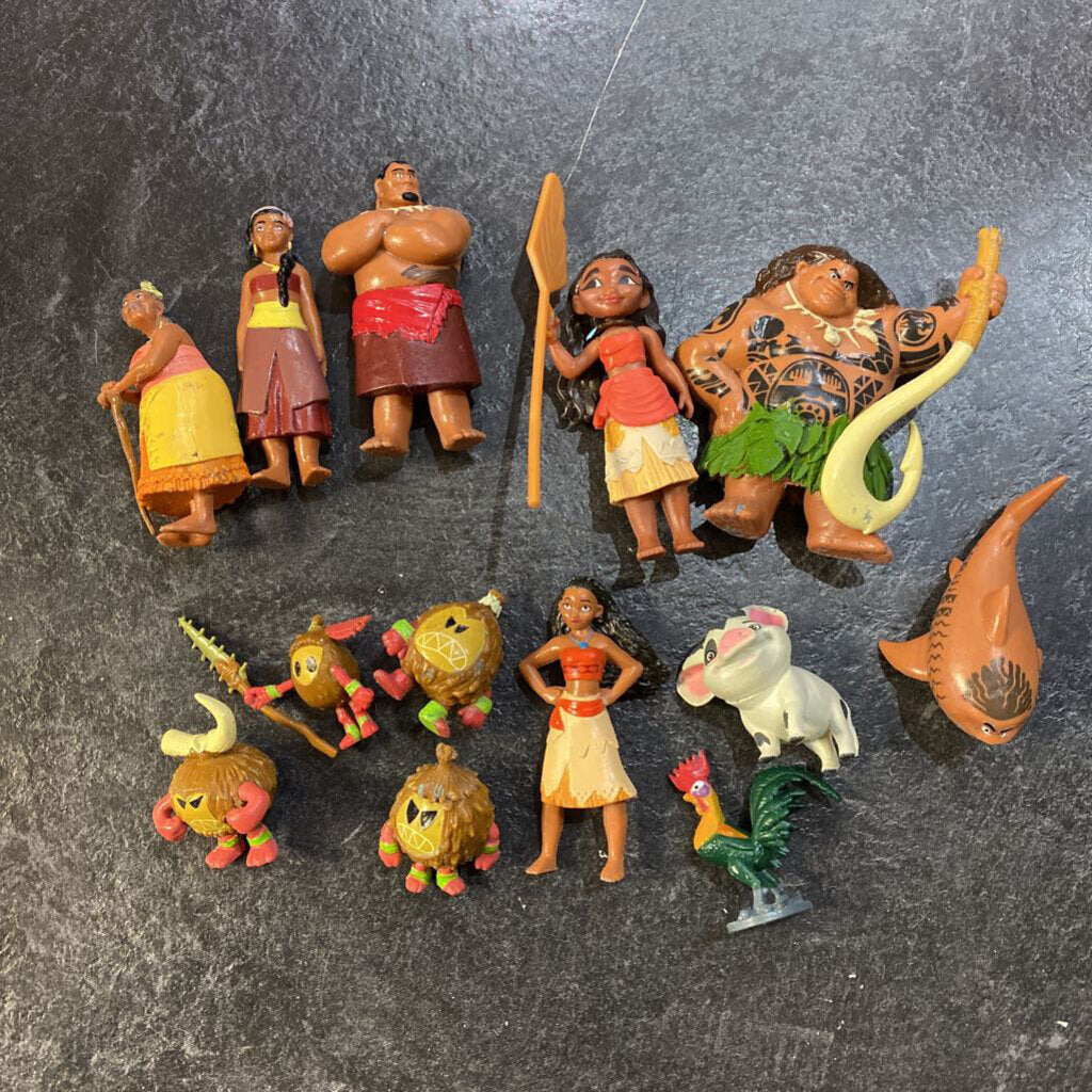 Lot de 13 figurines MOANA