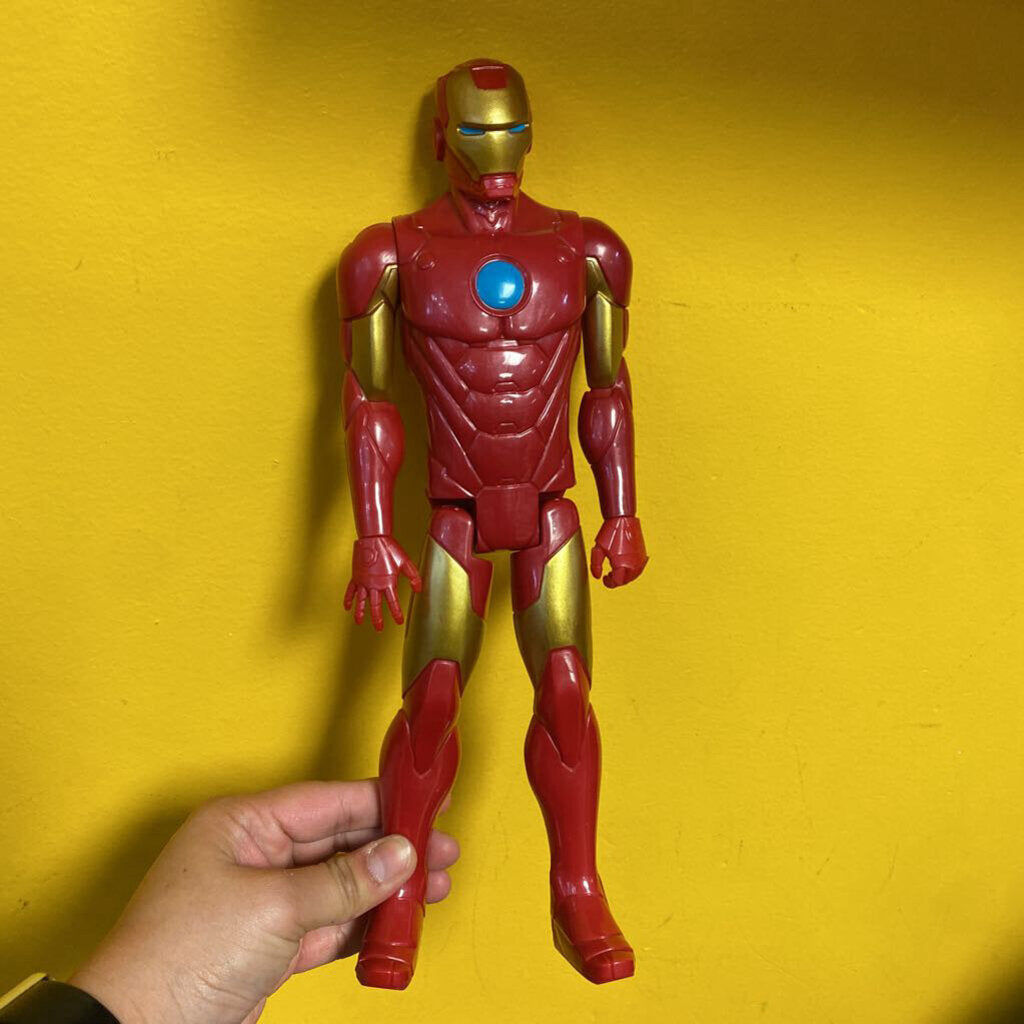 Figurine IRON MAN +/- 30 cm