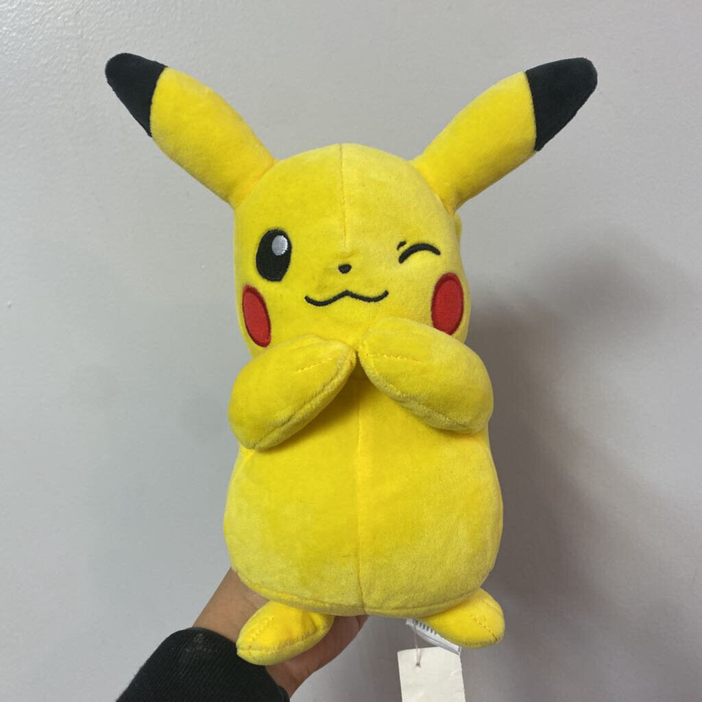 Peluche PIKACHU