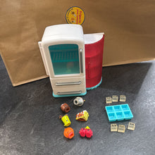 Charger l'image dans la galerie, FRIGO avec 13 Shopkins /acces
