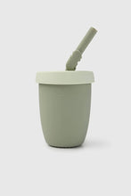 Charger l'image dans la galerie, Verre avec couvercle et paille en silicone - Kids' cup with straw - ALLIGATOR
