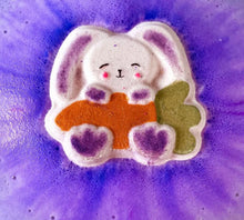 Charger l'image dans la galerie, Bombe de bain surprise - LAPIN CALIN
