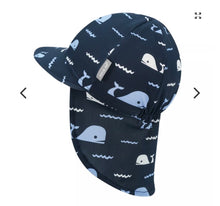 Charger l'image dans la galerie, Bonnet chapeau été à rabat en Nylon et Spandex NAVY WHALE TALES - 0-3 mois
