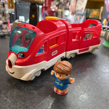 Charger l'image dans la galerie, FONCTIONNE - train avec figurine Little People
