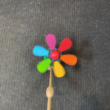 Charger l'image dans la galerie, Jouet a pousser en BOIS FLEUR
