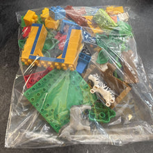 Charger l'image dans la galerie, Lot de 55 blocks style DUPLO assortis
