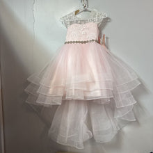 Charger l'image dans la galerie, COMME NEUF Collection DESIGNER - Robe + acces extention manches CHIC 8 ans
