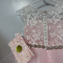 Charger l'image dans la galerie, COMME NEUF Collection DESIGNER - Robe + acces extention manches CHIC 8 ans
