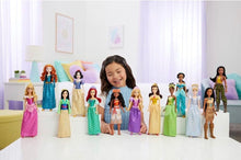 Charger l'image dans la galerie, Poupee PRINCESSES de Disney ASSORTIES
