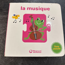 Charger l'image dans la galerie, livre + 5 casse tete La musique
