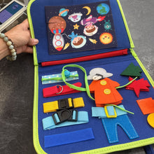 Charger l'image dans la galerie, jouet d apprentissage en tissus DEXTERITE
