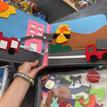 Charger l'image dans la galerie, jouet activites texture en tissus- pour apprendre
