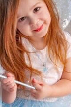 Charger l'image dans la galerie, Ensemble 2 colliers SOEURS POUR TOUJOURS - Sisters Forever Tear &amp; Share Necklace
