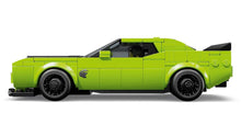 Charger l'image dans la galerie, La voiture sport Dodge Challenger SRT Hellcat - 77237
