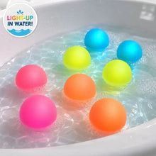 Charger l'image dans la galerie, Boules lumineuses pour le bain - Light Up Bath Balls
