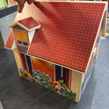 Charger l'image dans la galerie, Maison familial AVEC 4 figurines + bcp d accessoires et mobilier
