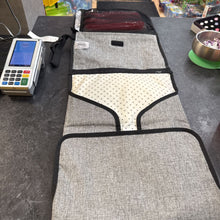 Charger l'image dans la galerie, IMPECC Tapis a langer portable
