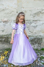 Charger l'image dans la galerie, DEGUISEMENT 1 pc Robe de princesse - Velvety Soft Once Upon a Tower Princess 7-8 ans
