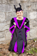 Charger l'image dans la galerie, DEGUISEMENT 2 pcs Robe Vilaine + chapeau cornes - Villain Princess Dress &amp; Headpiece - 5-6 ans
