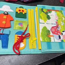 Charger l'image dans la galerie, COMPLET Jeu MONTESSORI Cartable d'activites en TISSU
